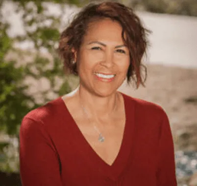 Gigi Veasey, Certified Cognitive Behavioral Therapist specializing in CBT and addiction treatment