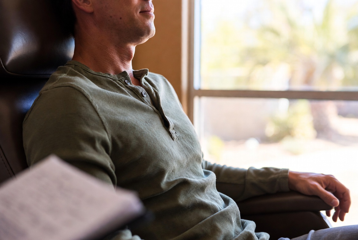 A calm private therapy space for individual trauma treatment sessions