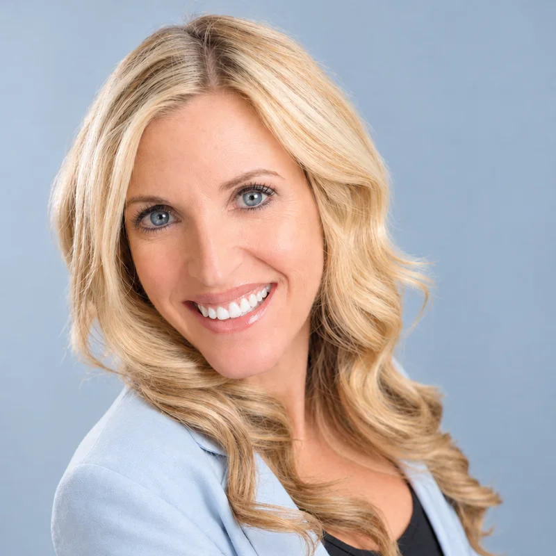 Dr. Lisa Bates, PharmD, MSCP, Women's Hormone Specialist at Redefine Wellness and Treatment